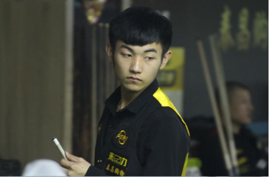 考以往球员 考以往球员