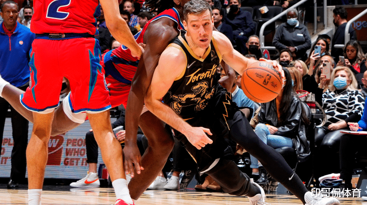 持球分配后 持球分配后